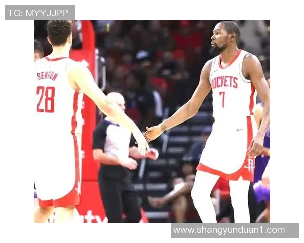 猛龙与火箭十月八日激战在即球迷期待精彩对决与巅峰时刻