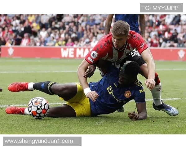 1819赛季英超第29轮曼联主场迎战南安普顿精彩回顾与分析 1819赛季英超第29轮曼联主场迎战南安普顿精彩回顾与分析